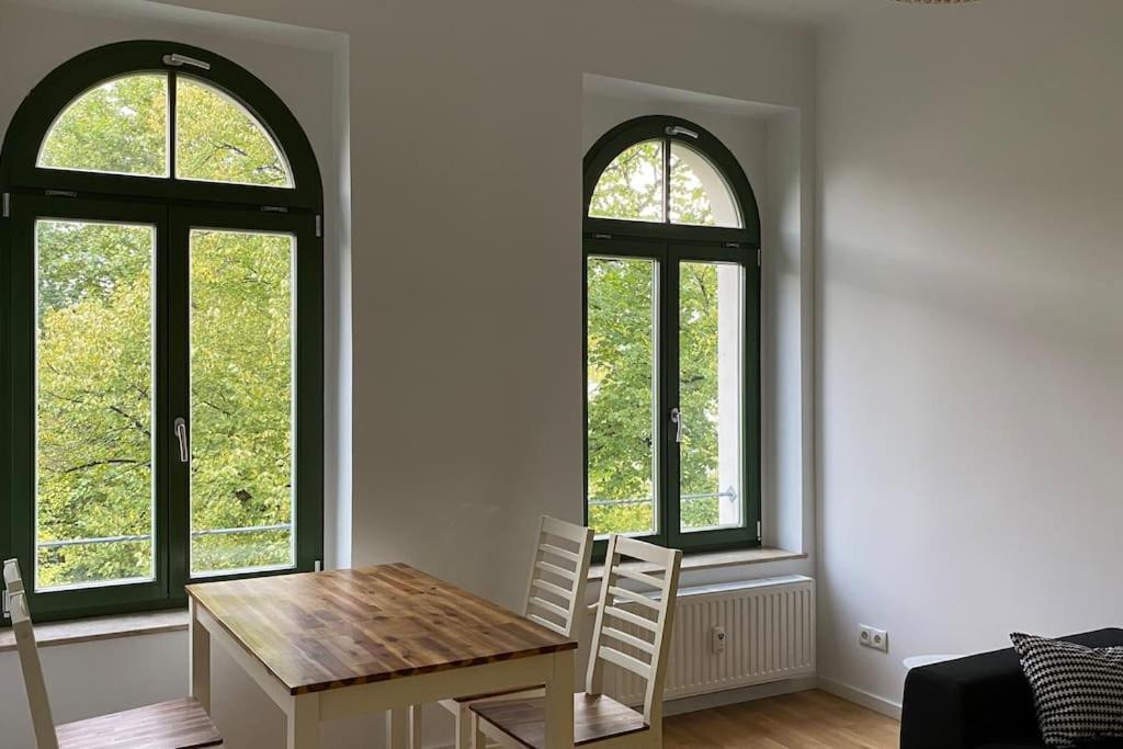 Chez Amis Arena Apartment *